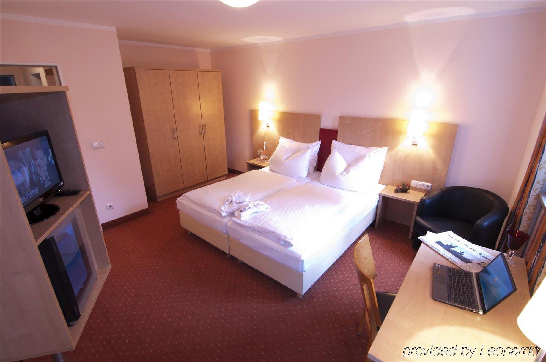 Amalienburg - Boutique & Boarding 3* München